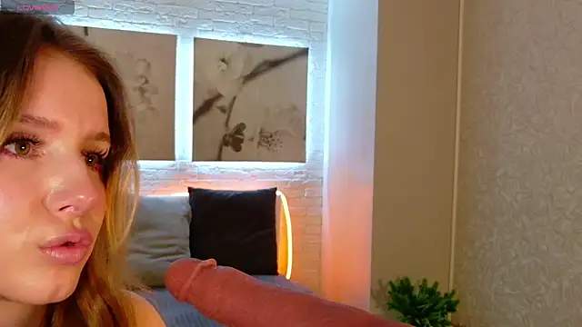 Betty June online show from March 2026 08:31:01 PM