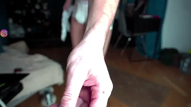 Snapshot of VIktorSecret chatting on February 2025 04:23:01 AM VIktorSecret online show from February 2025 04:23:01 AM