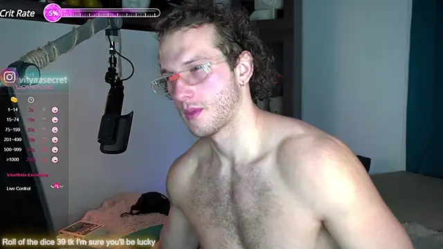 Snapshot of VIktorSecret chatting on February 2025 03:47:02 AM VIktorSecret online show from February 2025 03:47:02 AM