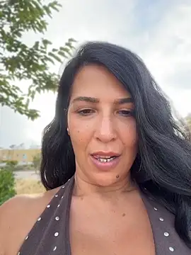 Snapshot of Cataleya80 chatting on June 2026 06:21:02 PM Cataleya80 online show from June 2026 06:21:02 PM