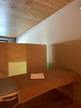 EmaSalis online show from September 2025 10:50:01 AM