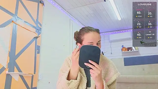 Misss Vikk online show from March 2026 09:20:01 AM