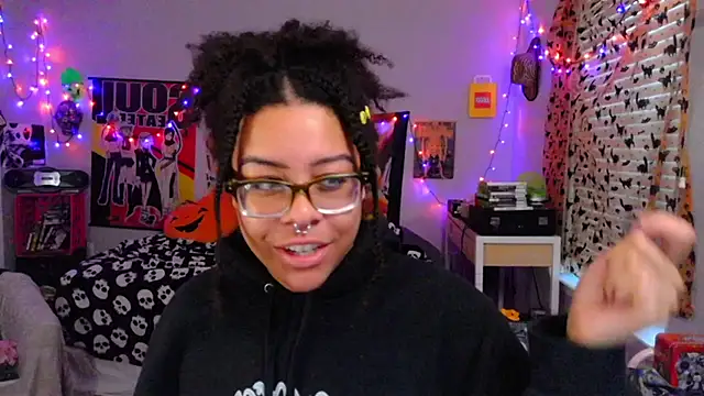 N1NT3NDH03 online show from September 2025 12:10:01 PM