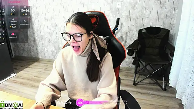 MollyLollipop online show from December 2024 01:11:01 AM