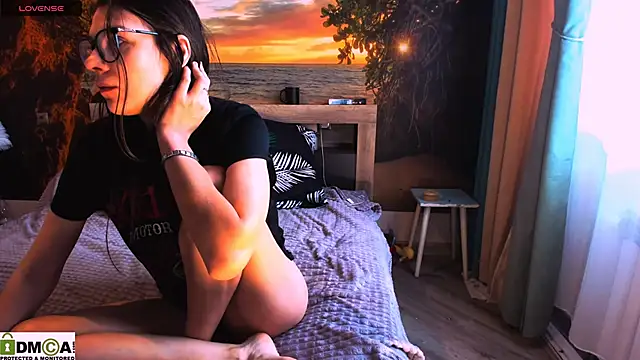 MollyLollipop online show from January 2025 04:43:01 AM