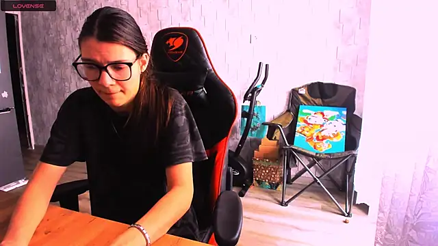 MollyLollipop online show from March 2025 05:43:02 AM