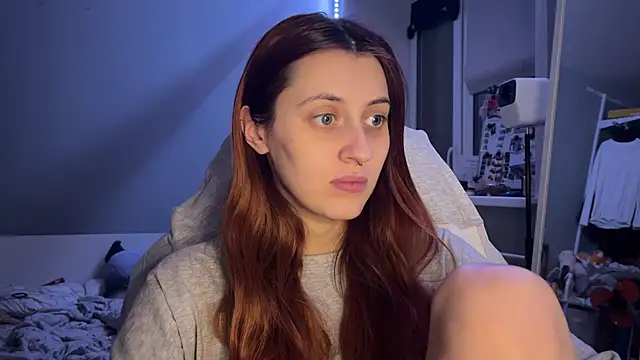 Uniarten online show from November 2025 08:29:02 PM