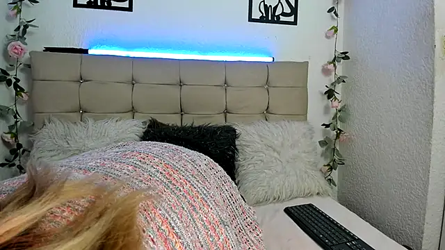 yayita mature online show from September 2025 01:27:01 PM