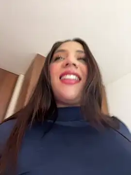 marcimaa online show from December 2024 08:43:01 PM