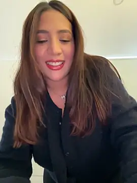 marcimaa online show from February 2025 02:04:01 PM