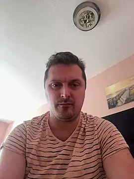 Snapshot of Corle124 chatting on February 2025 01:36:01 PM Corle124 online show from February 2025 01:36:01 PM