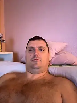 Snapshot of Corle124 chatting on November 2025 08:42:01 PM Corle124 online show from November 2025 08:42:01 PM