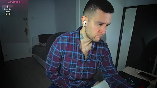 HonestAndrew online show from March 2025 07:10:01 AM