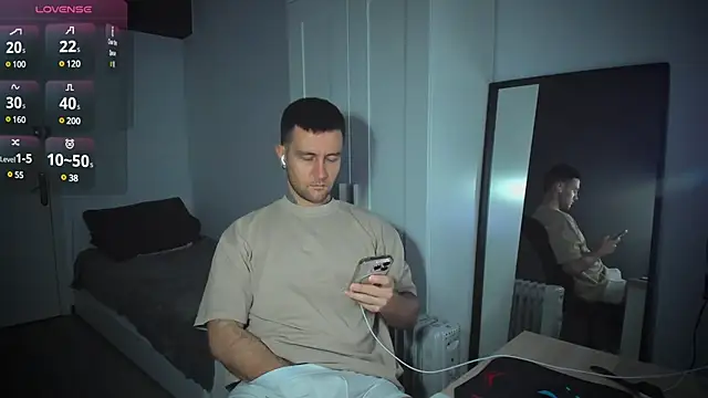 HonestAndrew online show from March 2025 06:43:01 AM