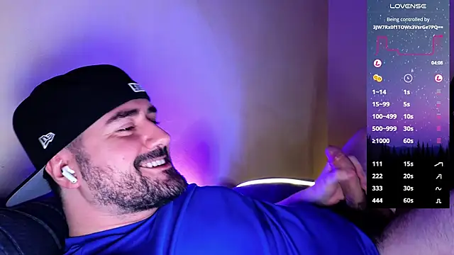 Snapshot of DominantTheo chatting on December 2024 06:24:02 AM DominantTheo online show from December 2024 06:24:02 AM