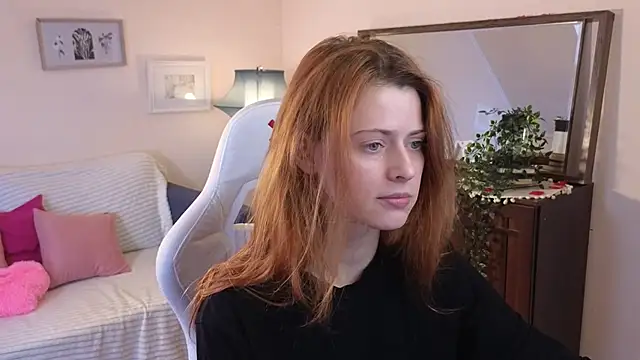 doll lesli online show from March 2025 02:24:01 PM