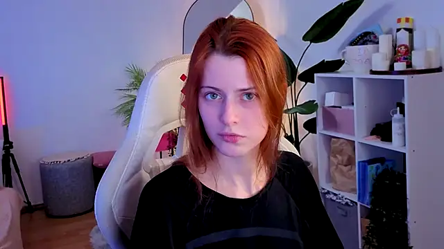 doll lesli online show from December 2025 11:30:02 AM