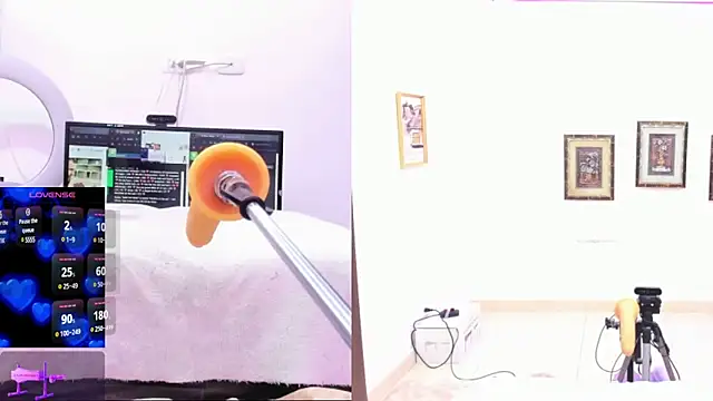 Paulina Davis  online show from February 2025 01:18:02 AM