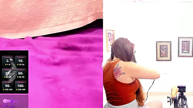 Paulina Davis  online show from February 2025 03:48:01 AM