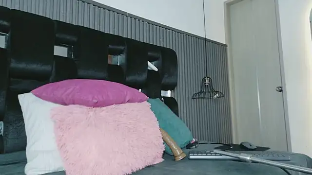 levana1 online show from July 2026 08:45:02 PM