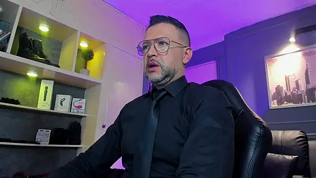 MrFrank tattoo online show from January 2026 11:38:02 AM