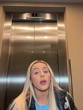 Strongqueen online show from September 2025 10:36:01 PM