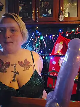 buxombosums online show from December 2025 07:15:02 AM