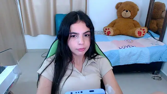  elenna online show from March 2025 07:46:01 PM