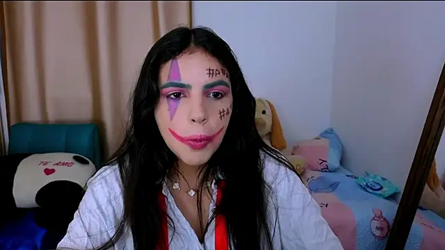  elenna online show from October 2025 05:43:01 PM