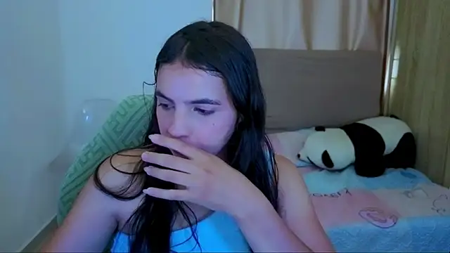  elenna online show from July 2026 06:01:02 PM
