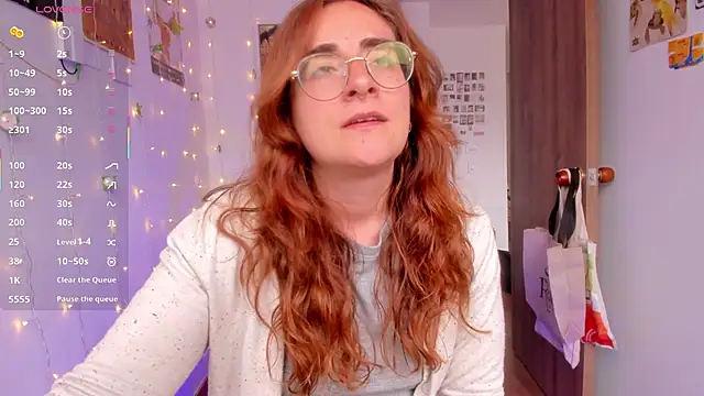 linda giggle online show from September 2025 02:08:02 PM