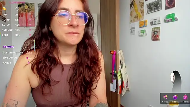 Snapshot of linda_giggle chatting on May 2026 01:51:01 PM linda giggle online show from May 2026 01:51:01 PM