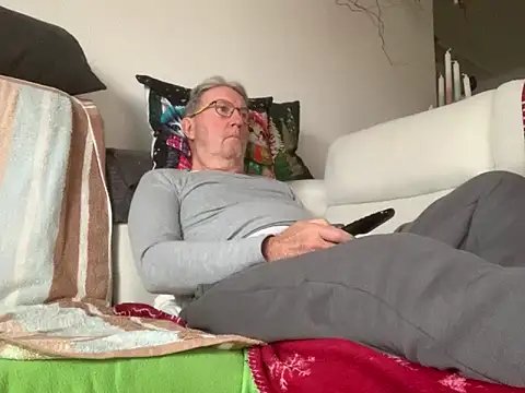Nudelschwanz online show from January 2025 12:26:02 PM