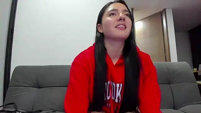 Isa And Natasha online show from February 2025 02:04:01 AM