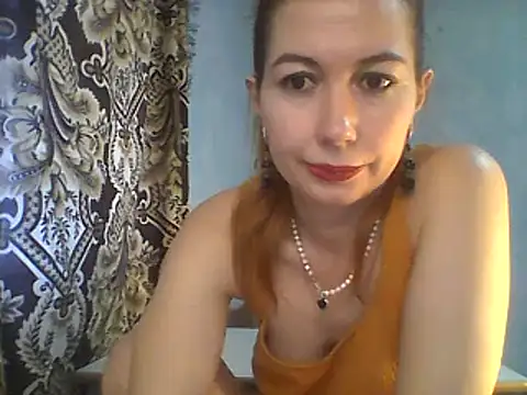 Snapshot of Olesja chatting on February 2025 03:05:02 PM Olesja online show from February 2025 03:05:02 PM