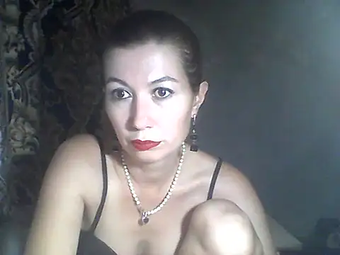 Snapshot of Olesja chatting on October 2025 06:38:02 PM Olesja online show from October 2025 06:38:02 PM