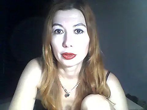 Snapshot of Olesja chatting on November 2025 07:59:02 PM Olesja online show from November 2025 07:59:02 PM