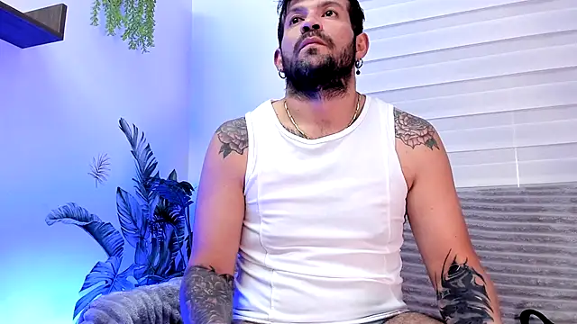 jonathan rivers online show from December 2025 09:33:01 PM