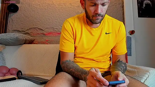 Snapshot of jonathan_rivers chatting on June 2026 06:35:01 PM jonathan rivers online show from June 2026 06:35:01 PM
