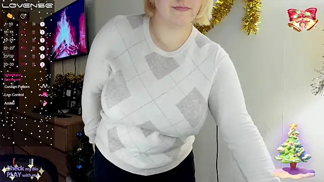 Snapshot of Christen_John_lover chatting on December 2024 05:33:02 PM Christen John lover online show from December 2024 05:33:02 PM
