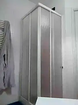 woww791 online show from December 2024 09:09:01 PM