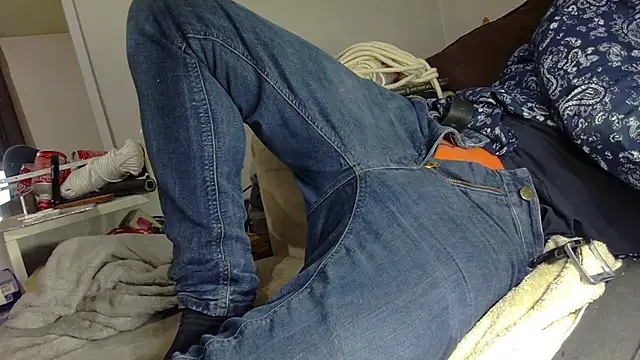 mike30nbg online show from October 2025 08:42:01 PM