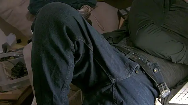 mike30nbg online show from April 2026 09:34:01 PM