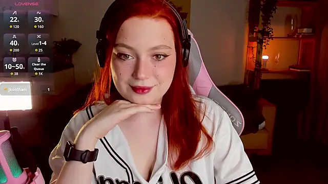 Sofy Benson online show from October 2025 02:28:02 PM