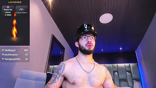 MarkWalker   online show from February 2025 04:15:02 PM