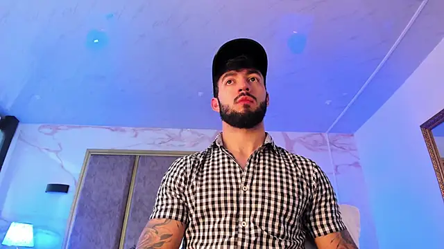 MarkWalker   online show from February 2025 04:37:01 PM