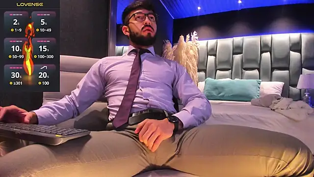 MarkWalker   online show from February 2025 10:26:01 AM