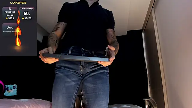 MarkWalker   online show from January 2026 05:27:02 PM