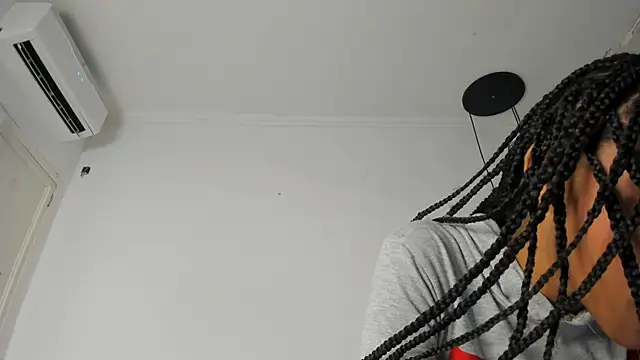 Snapshot of kristyl_paez chatting on May 2026 07:00:02 PM kristyl paez online show from May 2026 07:00:02 PM