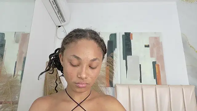 Snapshot of kristyl_paez chatting on June 2026 07:27:02 PM kristyl paez online show from June 2026 07:27:02 PM